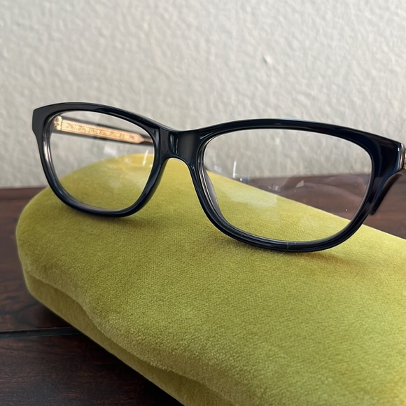 A brand new✨ unused✨ Gucci Optical glasses - Picture 2 of 10
